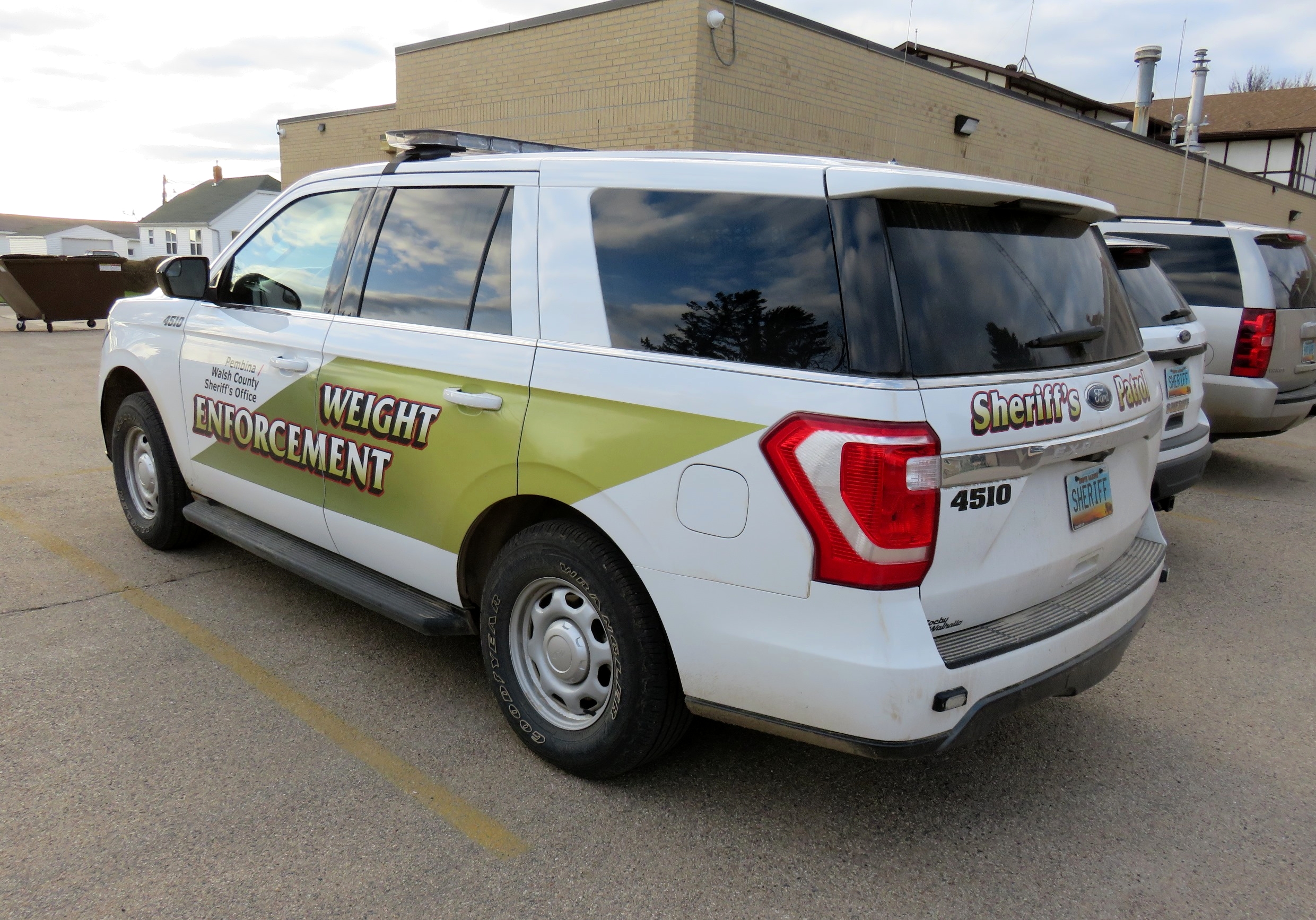 Police car website
